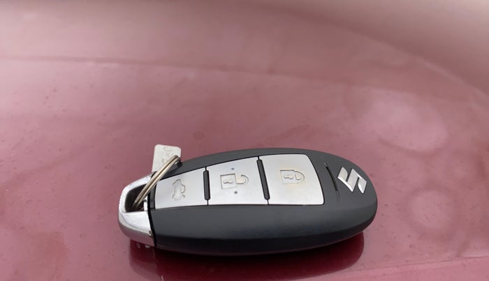 2015 Maruti Swift Dzire ZXI, Petrol, Manual, 54,969 km, Lock system - Central lock not working