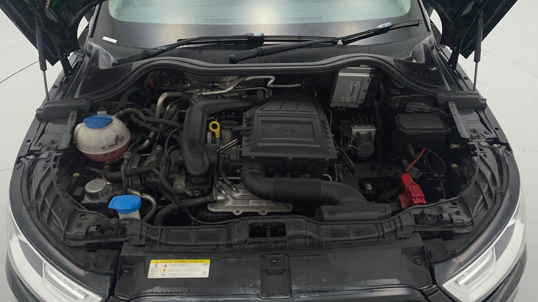 Open Bonnet (Engine)