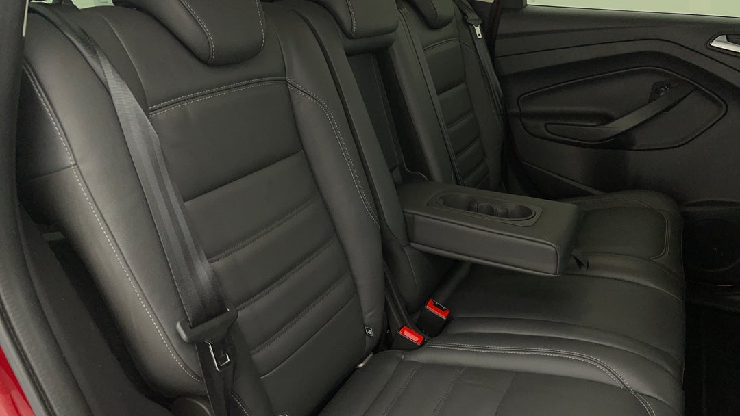 2016 Ford Escape Titanium (awd), Automatic, 58583 km, Right Side Rear Door Cabin View