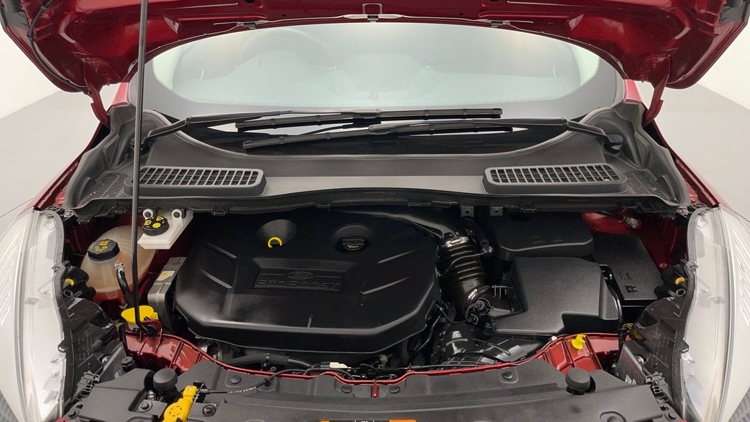 2016 Ford Escape Titanium (awd), Automatic, 58583 km, Open Bonnet (Engine)