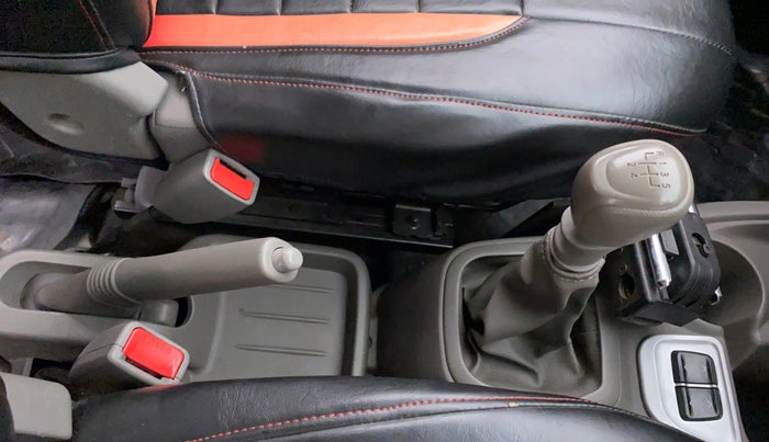 2017 Datsun Redi Go T (O), Petrol, Manual, 8,408 km, Gear Lever