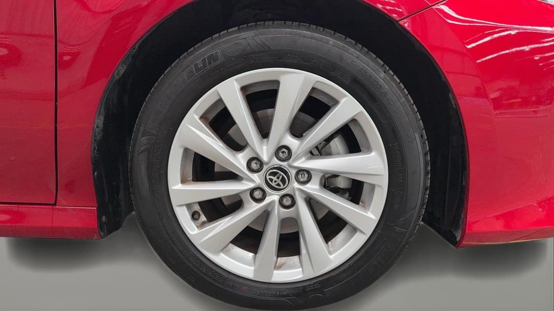2023 Toyota Camry Ascent, Automatic, 38272 km, Right Front Wheel