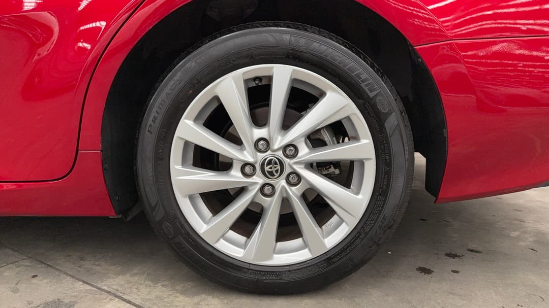 2023 Toyota Camry Ascent, Automatic, 38272 km, Left Rear Wheel