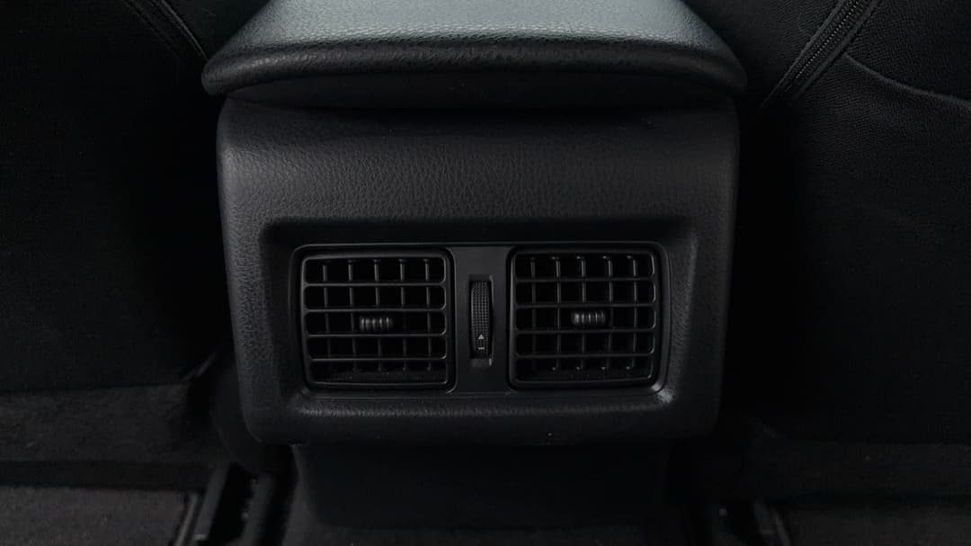 2023 Toyota Camry Ascent, Automatic, 38272 km, Rear A/C Vent