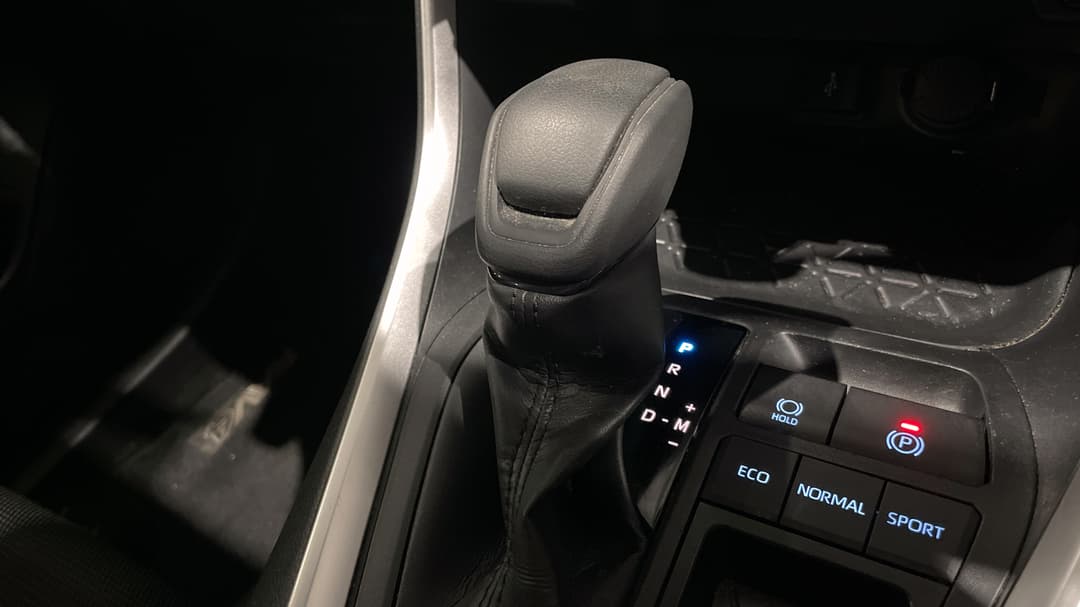 2022 Toyota RAV4 Gx (2WD), Automatic, 33625 km, Handbrake