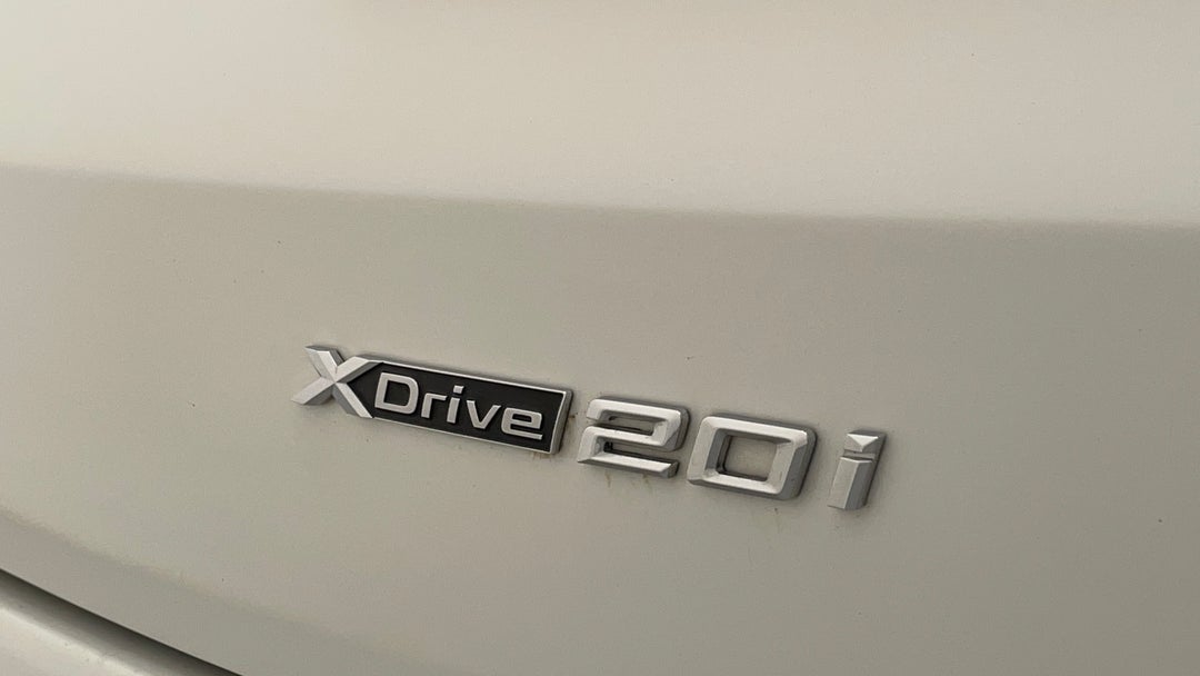 Badge (Boot Right Side)