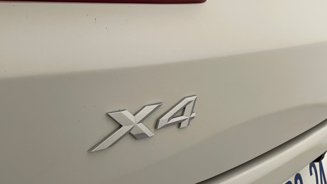 Badge (Boot Left Side)