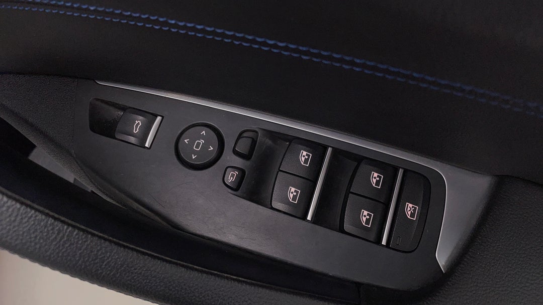 Drivers Side Door Panel Controls