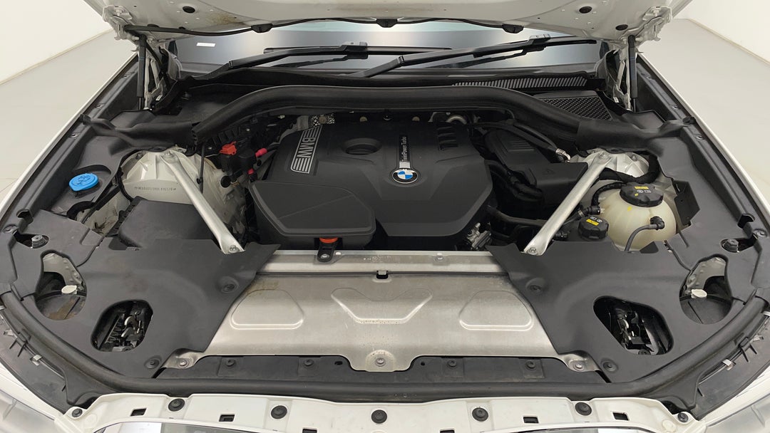 Open Bonnet (Engine)