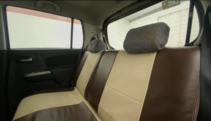 2012 Maruti Wagon R 1.0 VXI, Petrol, Manual, 35,556 km, Right Side Rear Door Cabin