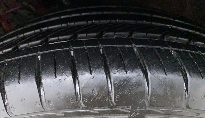 2015 Hyundai Creta 1.6 SX CRDI, Diesel, Manual, 31,402 km, Left Rear Tyre Tread