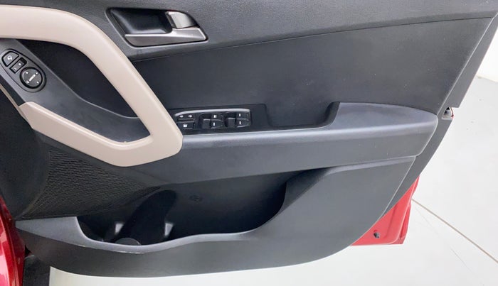 2015 Hyundai Creta 1.6 SX CRDI, Diesel, Manual, 31,402 km, Driver Side Door Panels Control