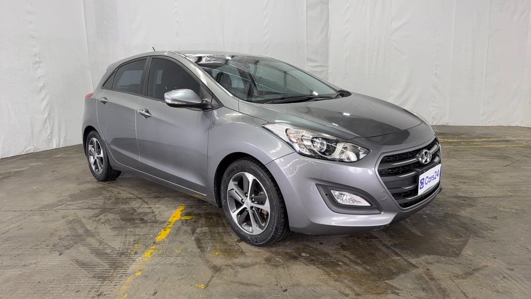 Right Front Diagonal (45- Degree) View