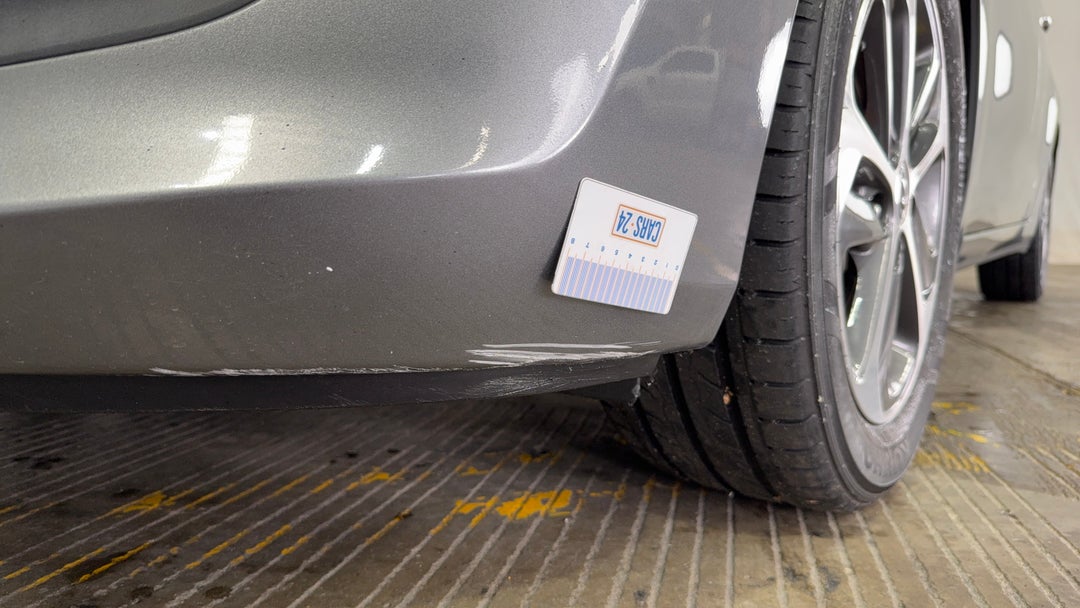 Bumper Front Scratch