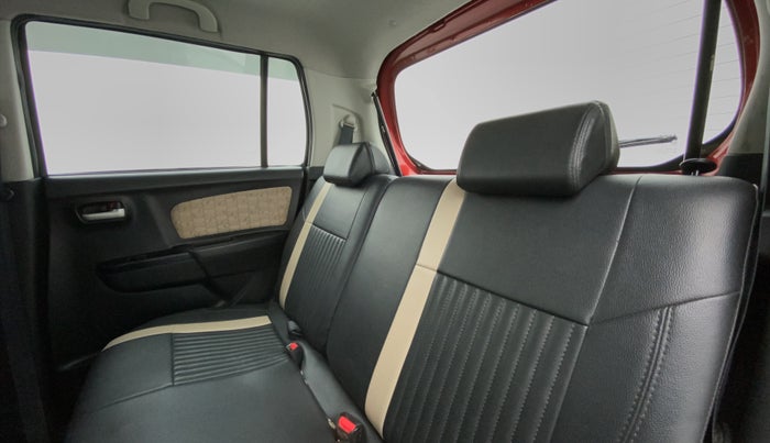 2018 Maruti Wagon R 1.0 VXI, Petrol, Manual, 64,336 km, Right Side Rear Door Cabin