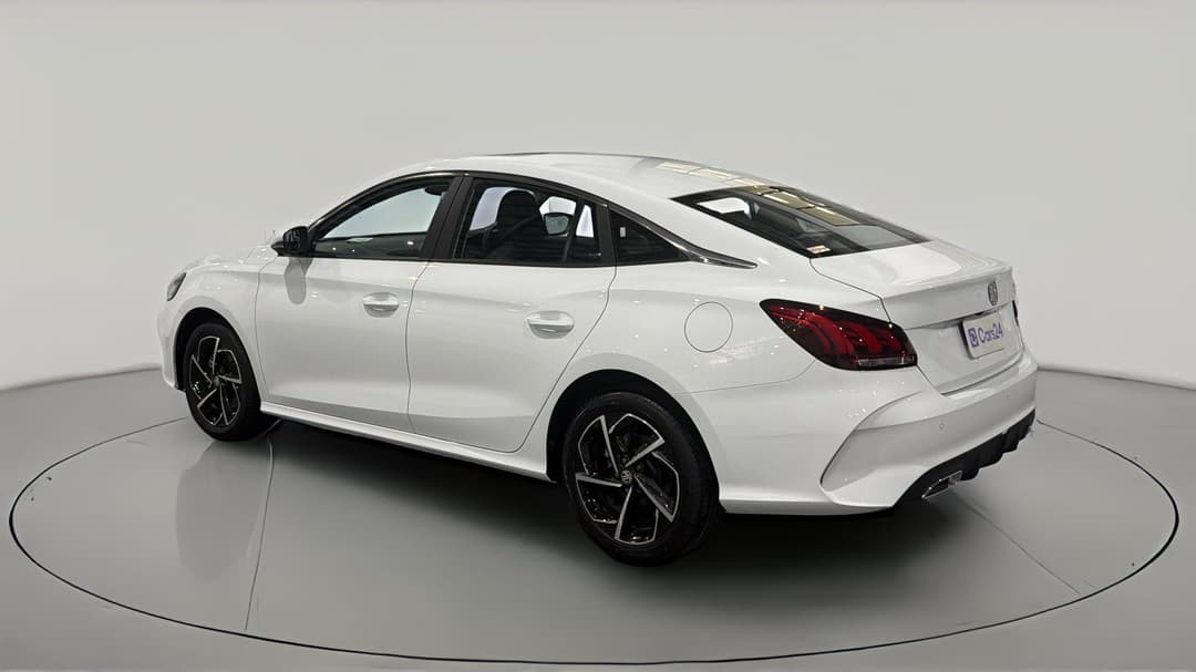 2025 MG Mg5 Essence, Automatic, 4837 km, Left Back Diagonal (45- Degree) View
