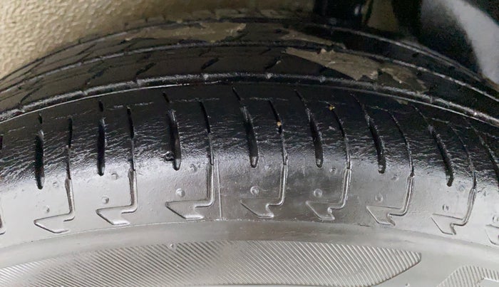 2018 Maruti IGNIS SIGMA 1.2 K12, Petrol, Manual, 25,621 km, Left Rear Tyre Tread