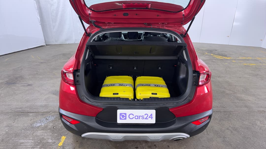2021 Kia Stonic Sport, Automatic, 69210 km, Boot Inside View with Luggage