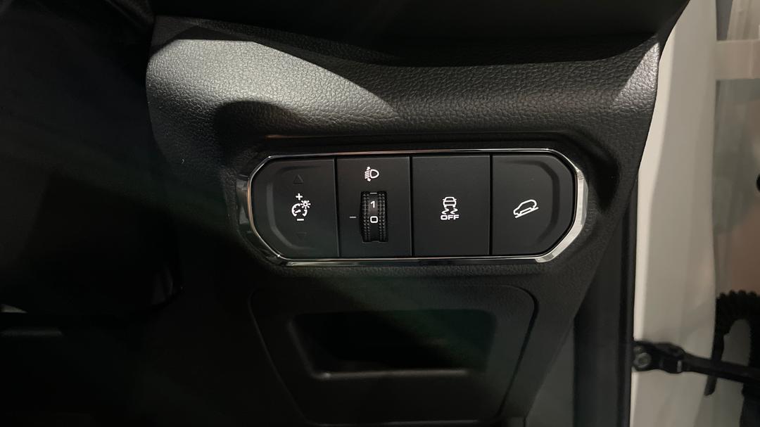 2023 GWM Haval Jolion Lux, Automatic, 14250 km, Utility Switches/Buttons