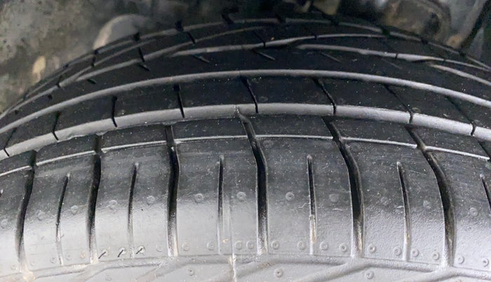 2021 Tata NEXON XZ+ 1.5, Diesel, Manual, 10,422 km, Left Front Tyre Tread