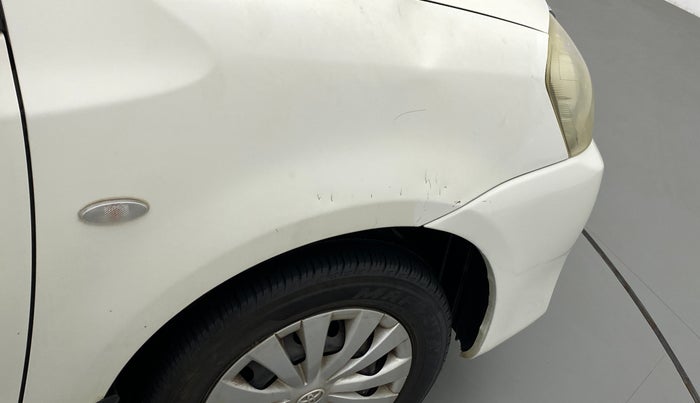 2011 Toyota Etios G, Petrol, Manual, 75,488 km, Right fender - Minor scratches