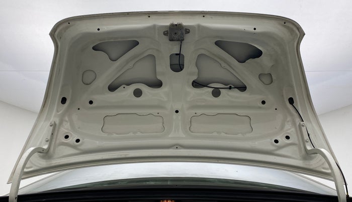 2011 Toyota Etios G, Petrol, Manual, 75,488 km, Boot Door Open