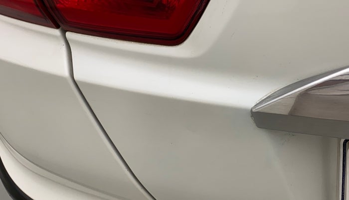 2018 Honda WR-V 1.5L I-DTEC VX MT, Diesel, Manual, 1,17,963 km, Dicky (Boot door) - Slightly dented