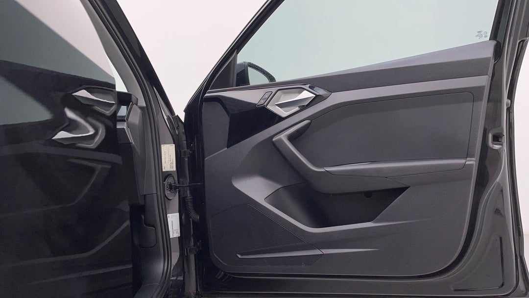 2020 Audi A1 35 Tfsi S Tronic, Automatic, 60862 km, Speaker View