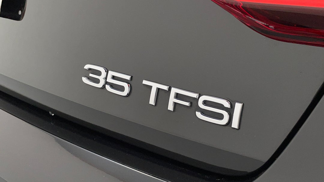 2020 Audi A1 35 Tfsi S Tronic, Automatic, 60862 km, Badge (Boot Right Side)