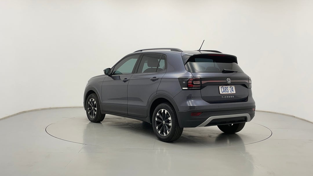 Left Back Diagonal (45- Degree) View