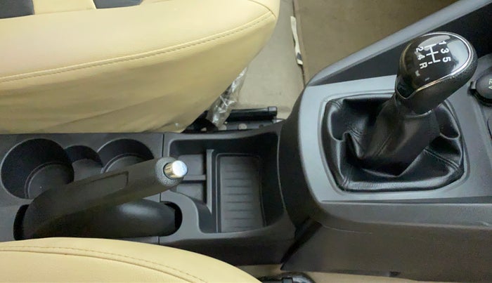 2018 Ford Figo Aspire 1.5 TREND DIESEL, Diesel, Manual, 28,351 km, Gear Lever