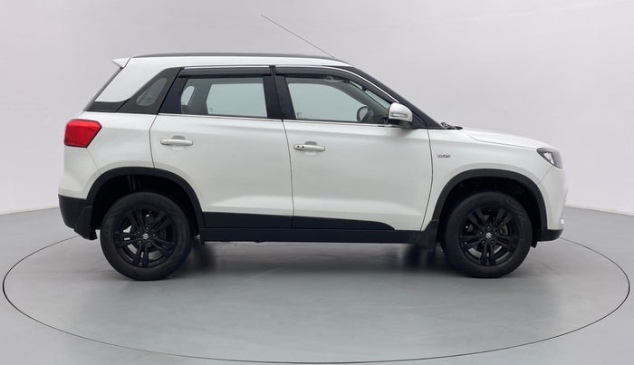 2018 Maruti Vitara Brezza ZDI + AMT, Diesel, Automatic, 29,410 km, Right Side View