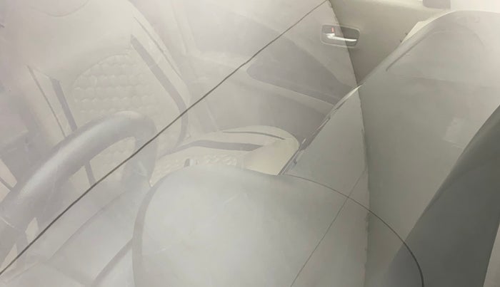 2017 Maruti Celerio VXI AMT (O), Petrol, Automatic, 53,761 km, Front windshield - Minor spot on windshield