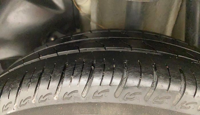 2018 Tata Tiago XZ 1.2 REVOTRON, Petrol, Manual, 13,818 km, Left Rear Tyre Tread