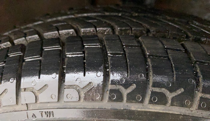 2016 Maruti Alto K10 VXI, Petrol, Manual, 56,067 km, Right Front Tyre Tread