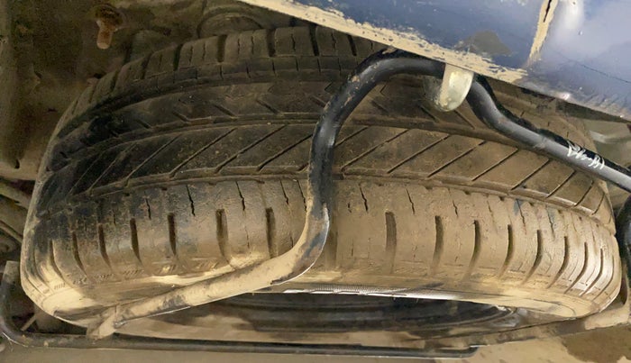 2014 Maruti Ertiga VXI, CNG, Manual, 66,198 km, Spare Tyre