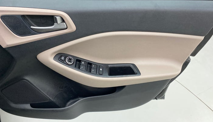 2016 Hyundai Elite i20 ASTA 1.2, Petrol, Manual, 62,760 km, Driver Side Door Panels Control