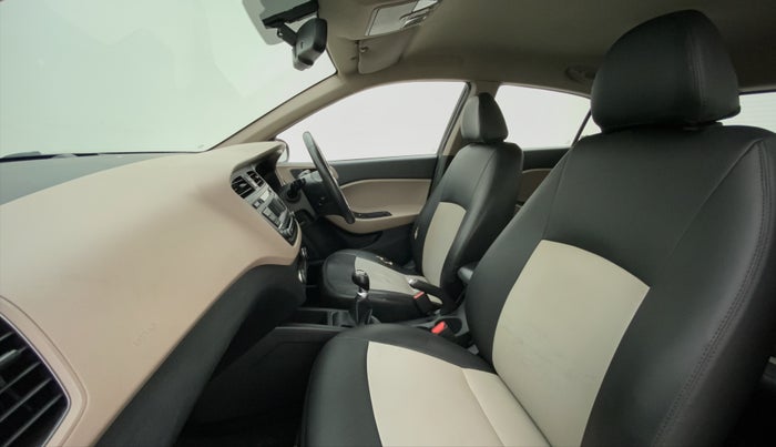 2016 Hyundai Elite i20 ASTA 1.2, Petrol, Manual, 62,760 km, Right Side Front Door Cabin