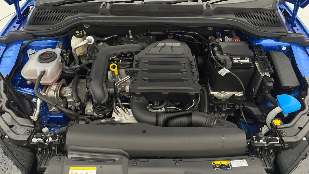 Open Bonnet (Engine)