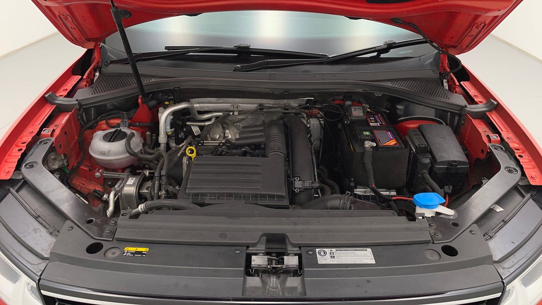 Open Bonnet (Engine)