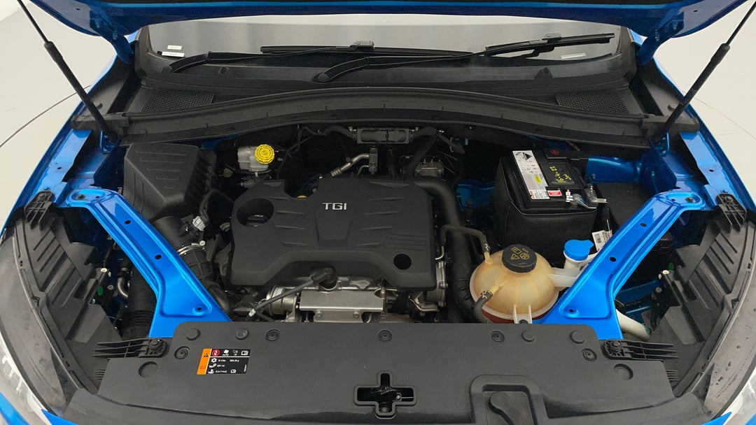 Open Bonnet (Engine)