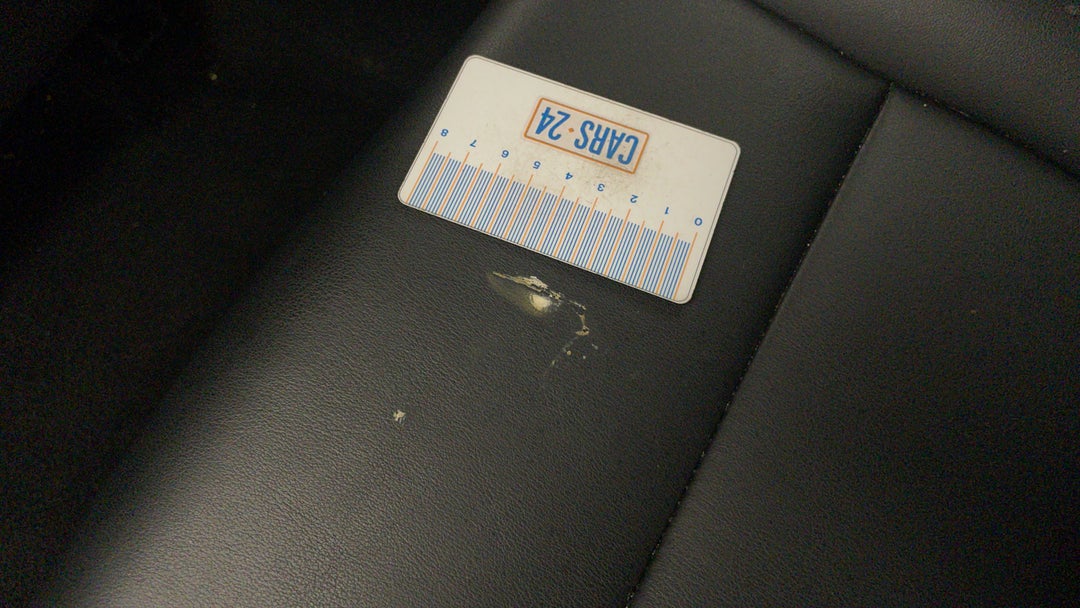 Seats Rear LHS Stain