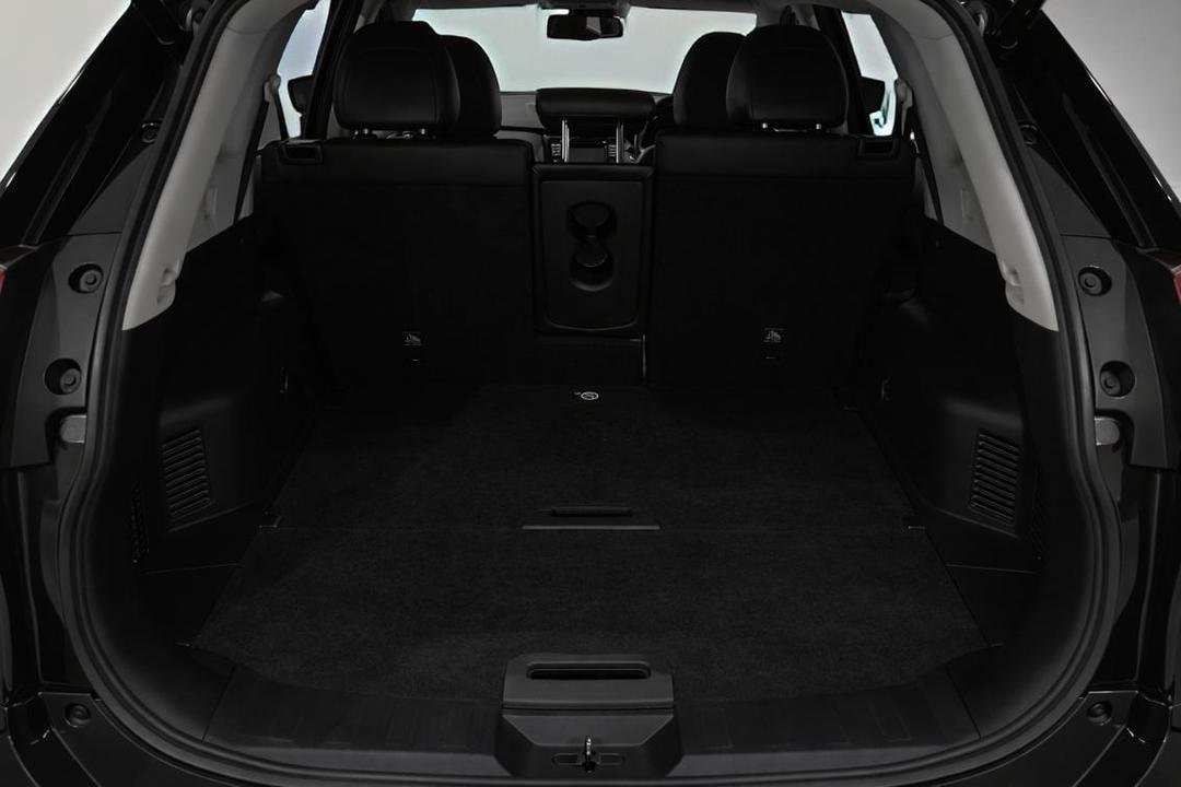 2019 Nissan X-trail Ti (4WD), Automatic, 90294 km, Boot Inside View