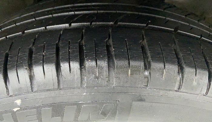 2011 Honda City S MT PETROL, Petrol, Manual, 30,674 km, Left Rear Tyre Tread
