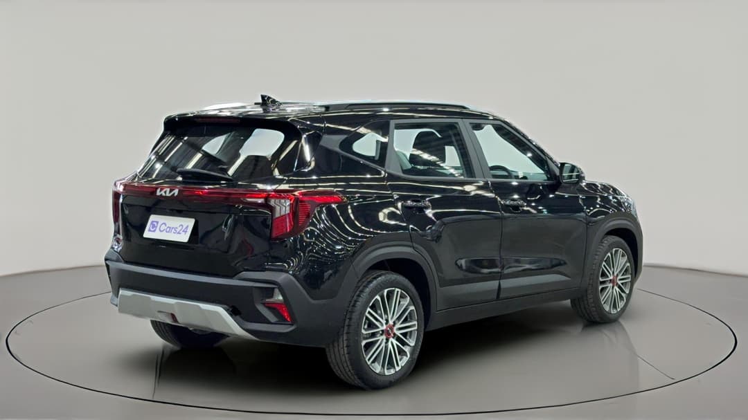 2023 Kia Seltos S (FWD), Automatic, 24375 km, Right Back Diagonal (45- Degree) View
