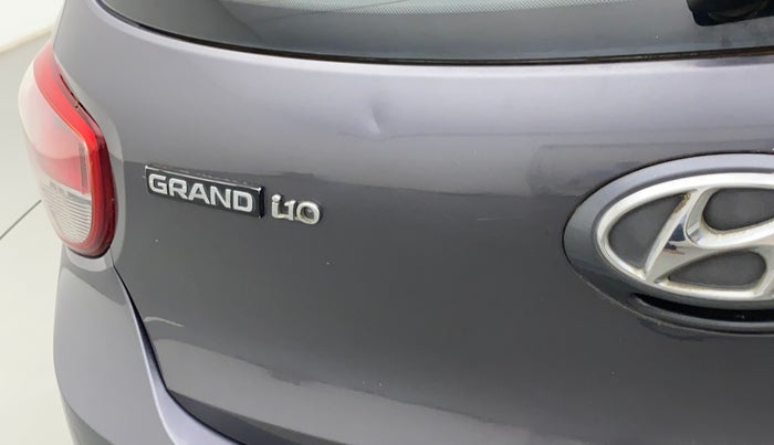 2016 Hyundai Grand i10 ASTA 1.2 (O) VTVT, Petrol, Manual, 25,073 km, Dicky (Boot door) - Slightly dented
