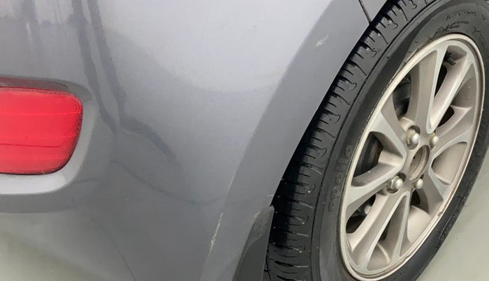 2016 Hyundai Grand i10 ASTA 1.2 (O) VTVT, Petrol, Manual, 25,073 km, Rear bumper - Minor scratches