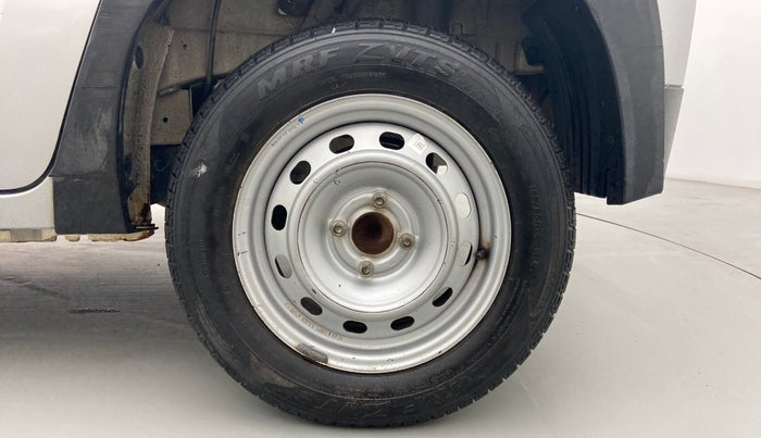 2017 Mahindra KUV 100 NXT K2 6 STR, Petrol, Manual, 63,333 km, Left Rear Wheel