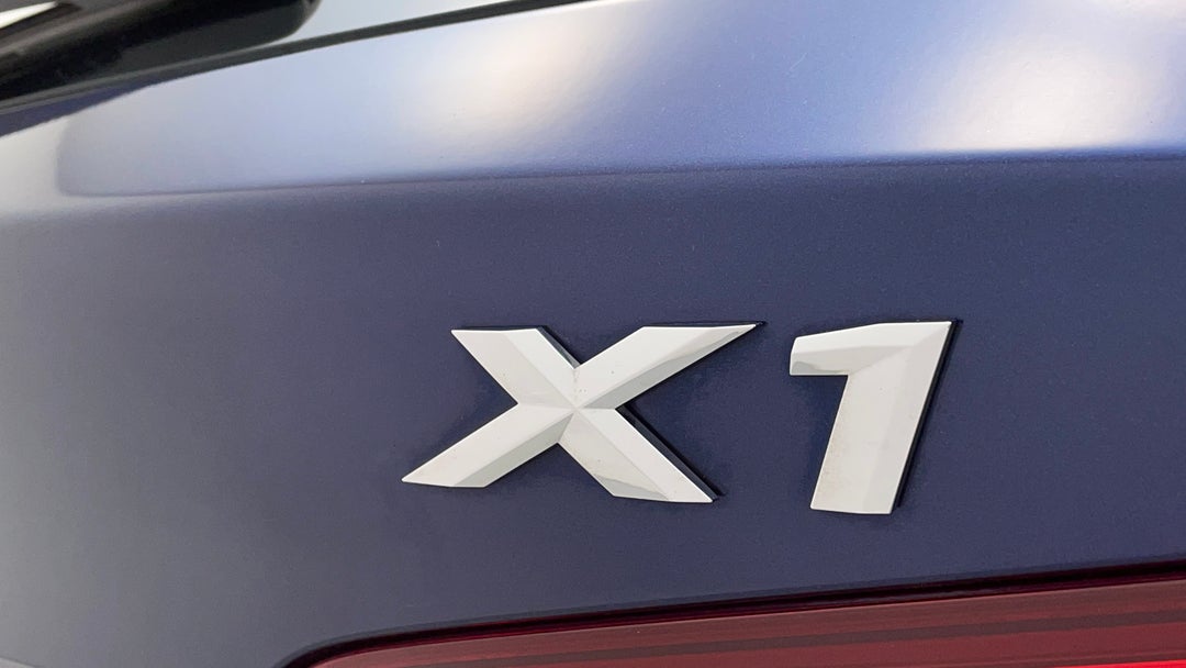 Badge (Boot Right Side)