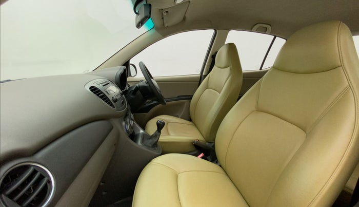 2011 Hyundai i10 SPORTZ 1.2, Petrol, Manual, 47,500 km, Right Side Front Door Cabin